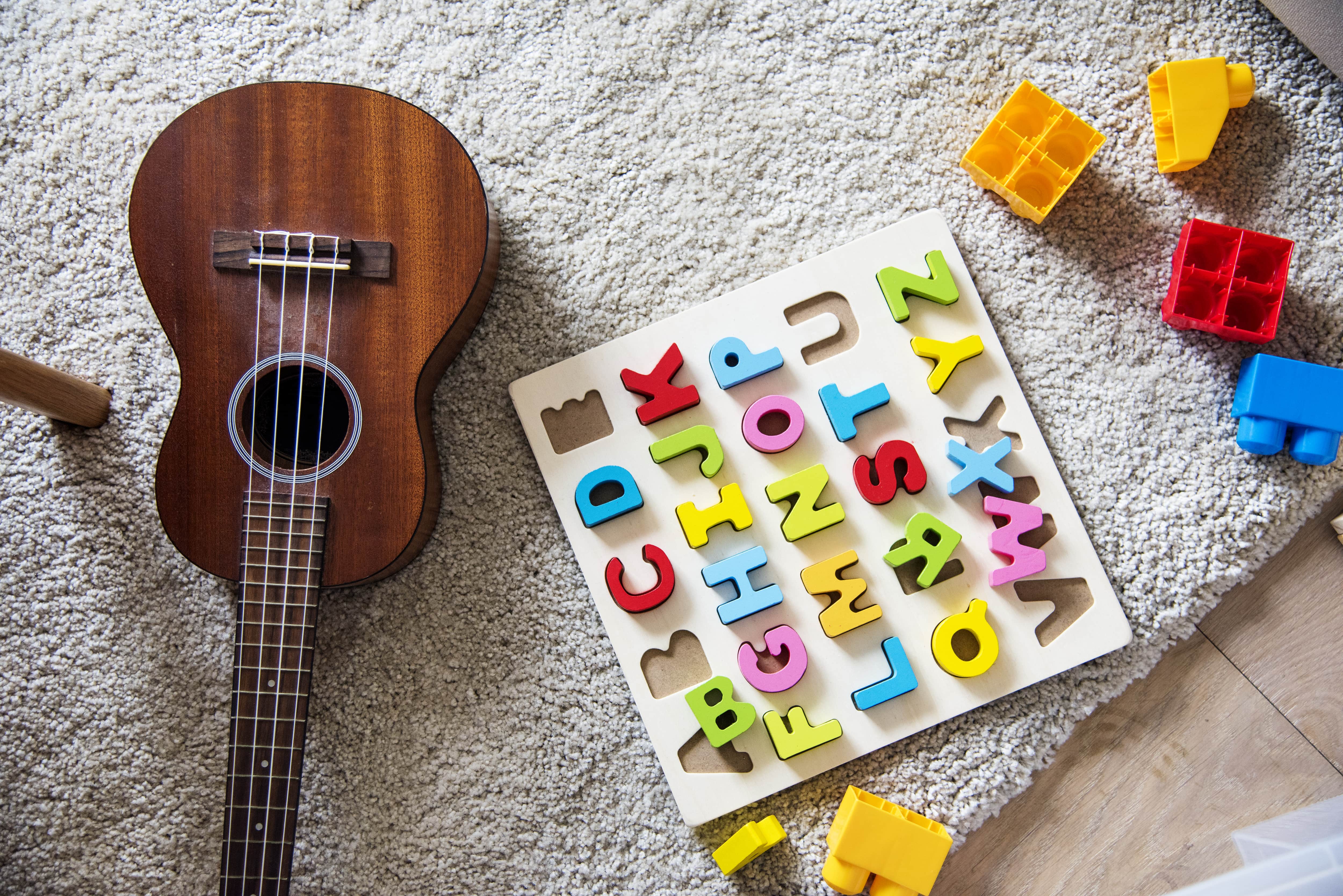 guitar-and-educational-toys-in-living-room