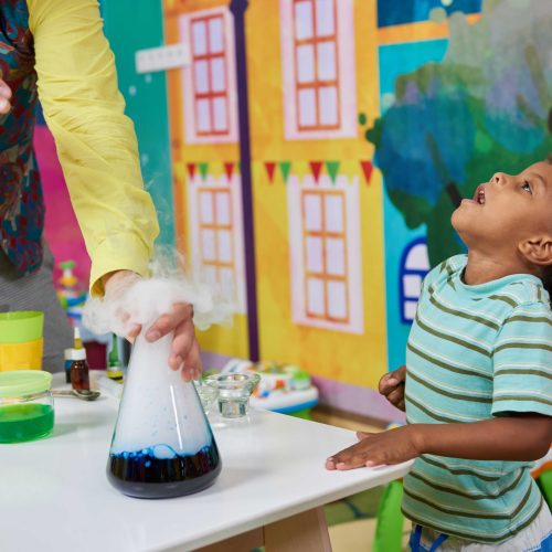 Exploring the Magic of Chemistry: Easy Experiments for Kids